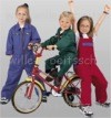Kinder-Arbeitsbekleidung als Latzhose oder Overall in den Farben kornblau, gr�n, rot. Klicken f�r mehr Info zum Artikel